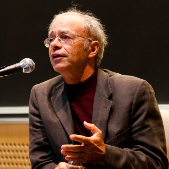 peter_singer_mit_veritas